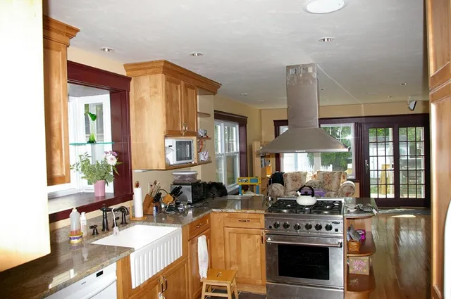 work photo from colonyhome.com