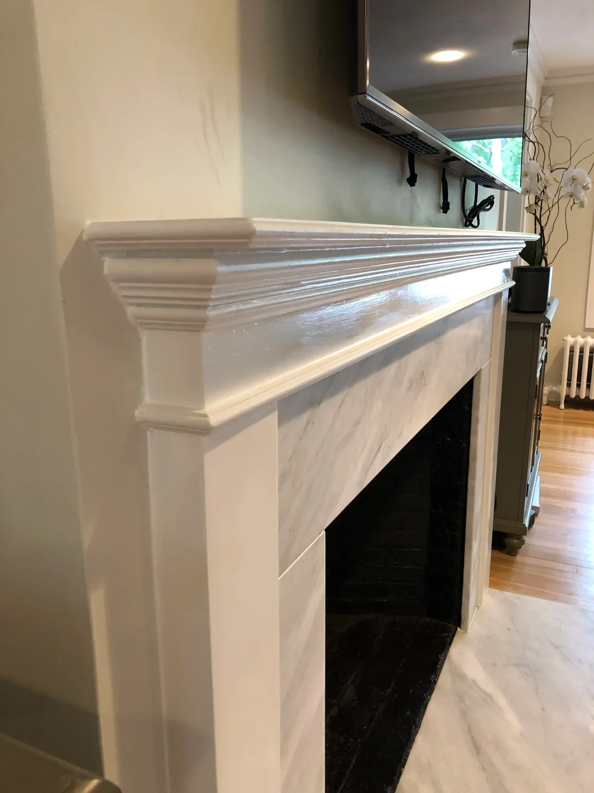 Fully custom moulding on a new mantle