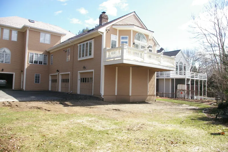 work photo from colonyhome.com