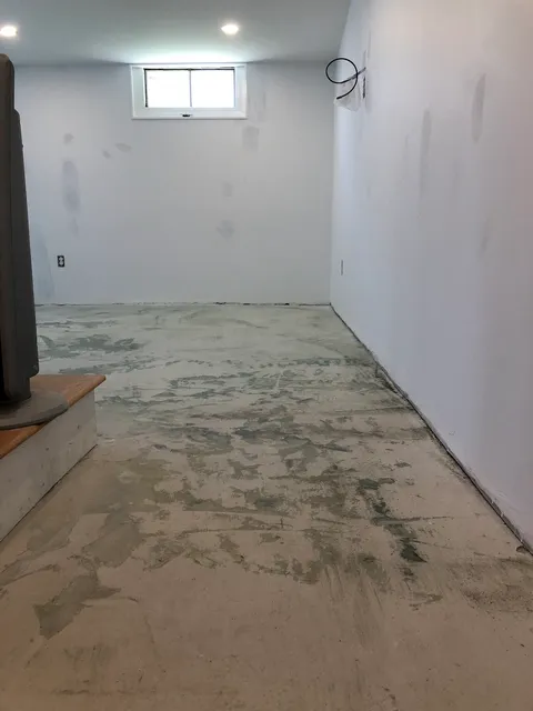 work photo from northatlanticepoxyfloors.com