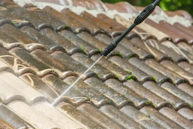 work photo from pbpowerwashing.net