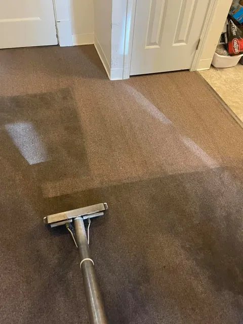 work photo from dirtawaycarpetcleaning.com