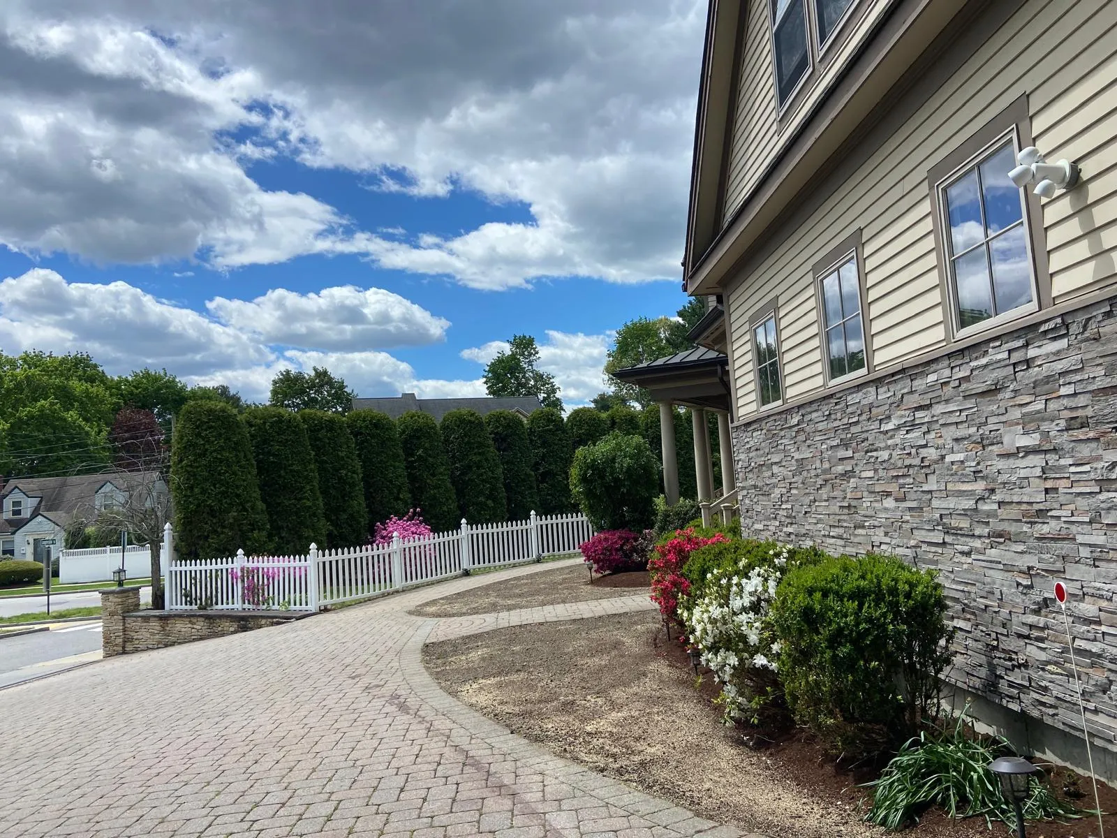 work photo from bostonslandscapingservices.com