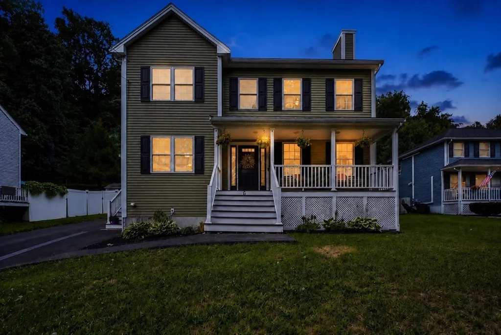 6 Bard St