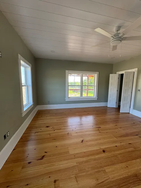 Little "A" Wood Floors work photo