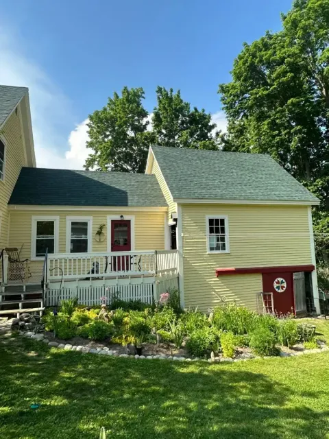 work photo from freemanandsonconstruction.net