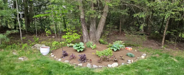 work photo from robyandtosalandscaping.com