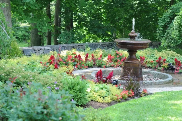 Jennifer Yates Landscapes work photo