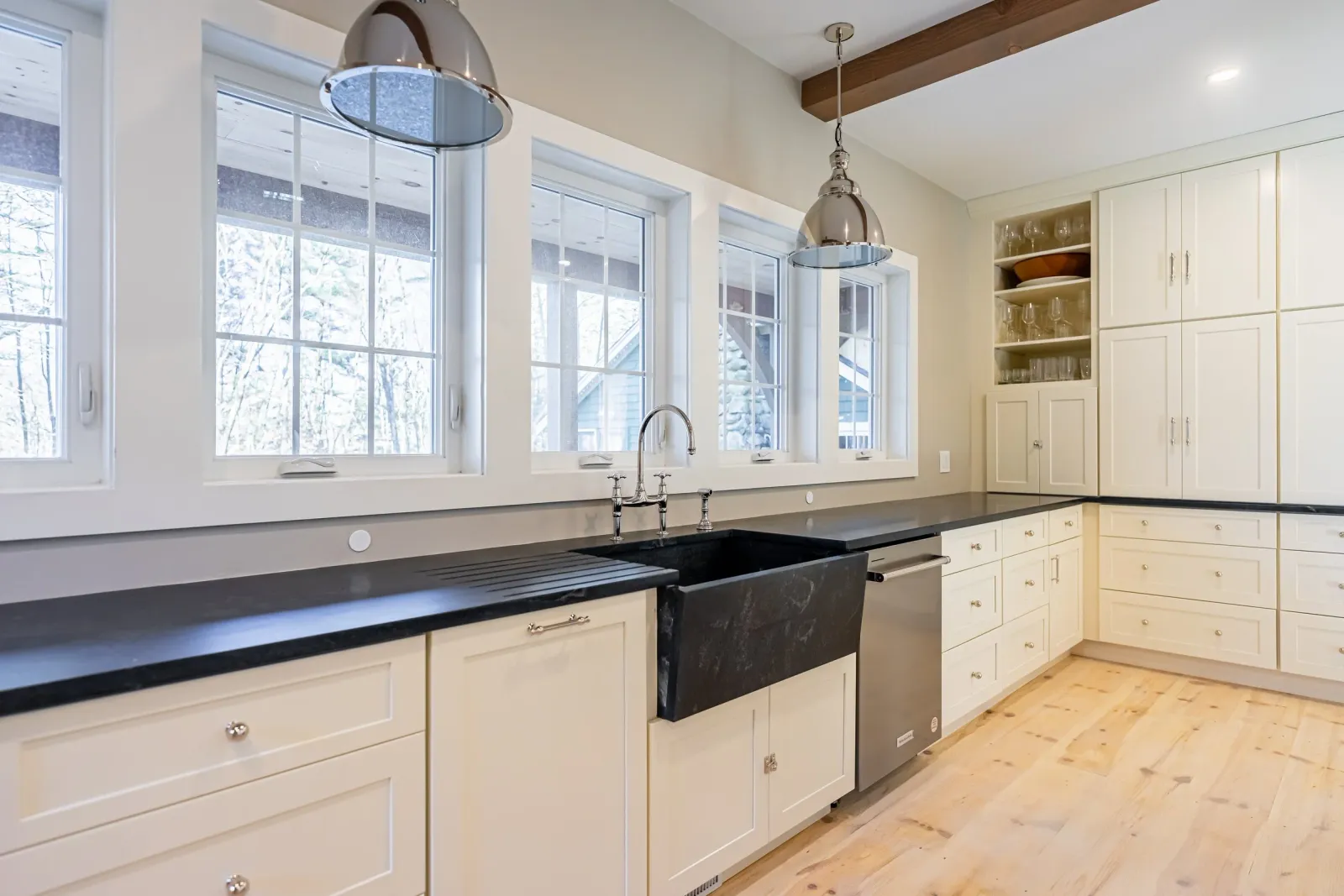MKT05894-HDR.jpg