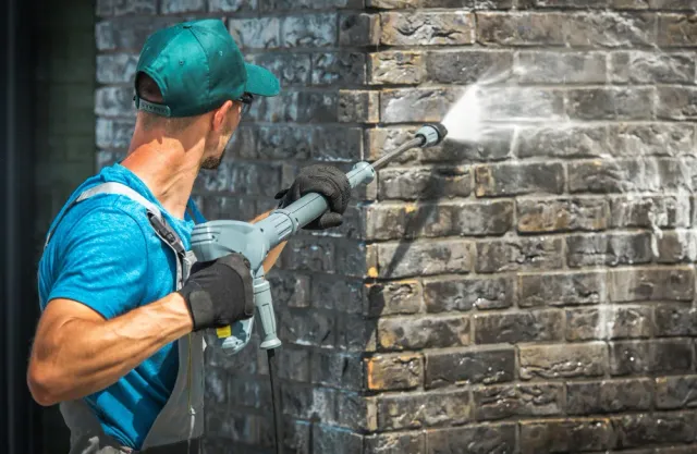 Masonry Cleaning & Restoration-img-2