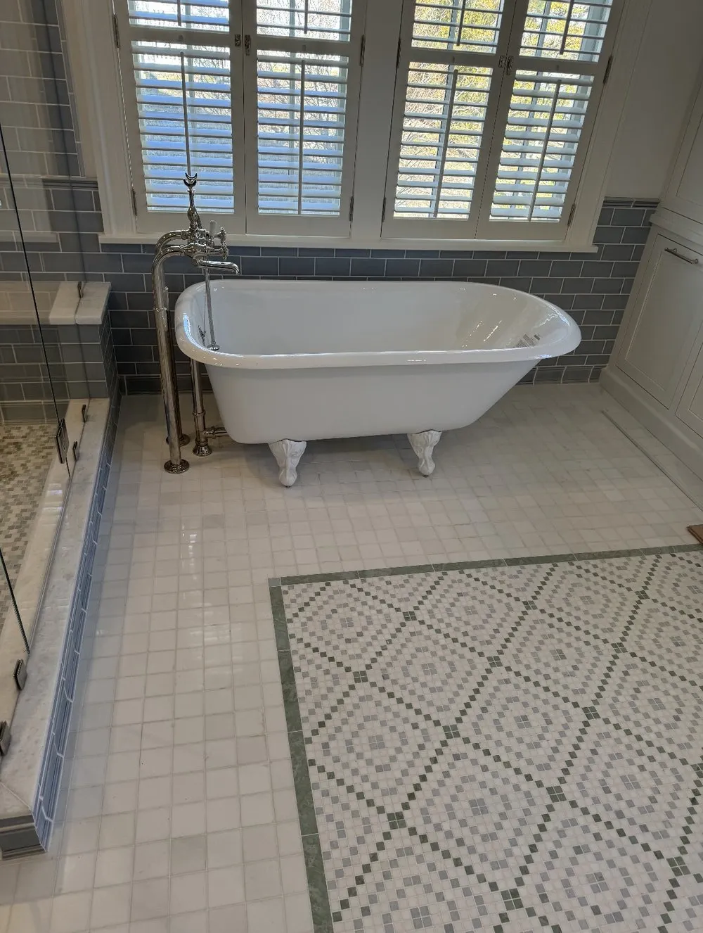 work photo from lucebrothersfloorcovering.com