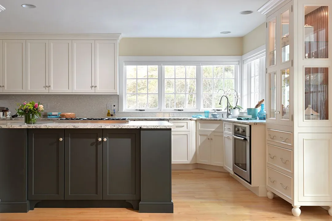 work photo from marbleheadkitchens.com