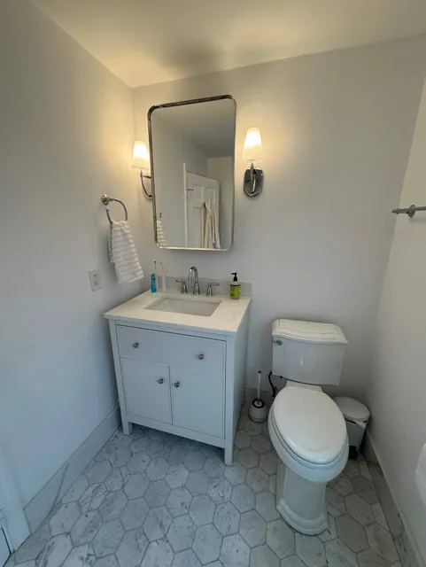 work photo from masterbathpros.com