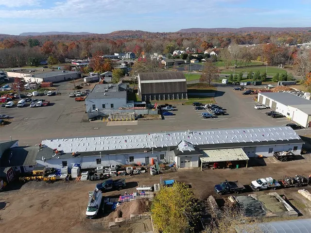 work photo from zamanroofing.com