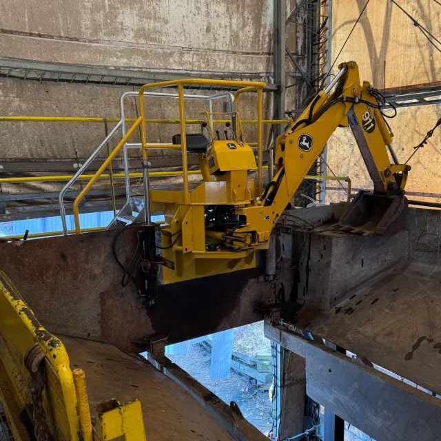 Installation of a new (gem of a used) machine for our transload customer in Worcester. This JD machine replaces the same model previously in place, see process pictures. Originally designed for use on a skid steer, the original machine lasted 26 year