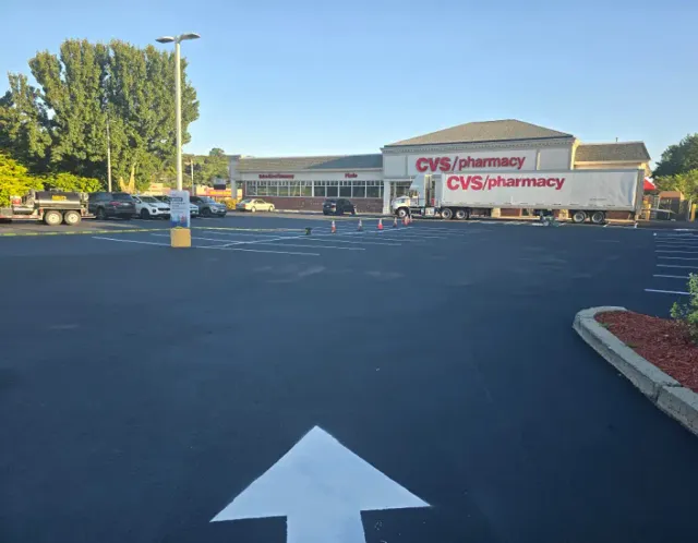 quality asphalt sealcoating services in ri