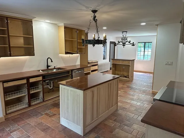 Construction project gallery image 1