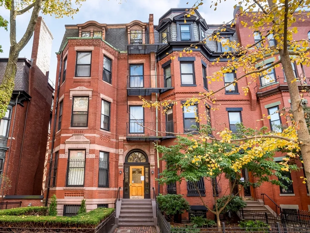 336 Marlborough # 2