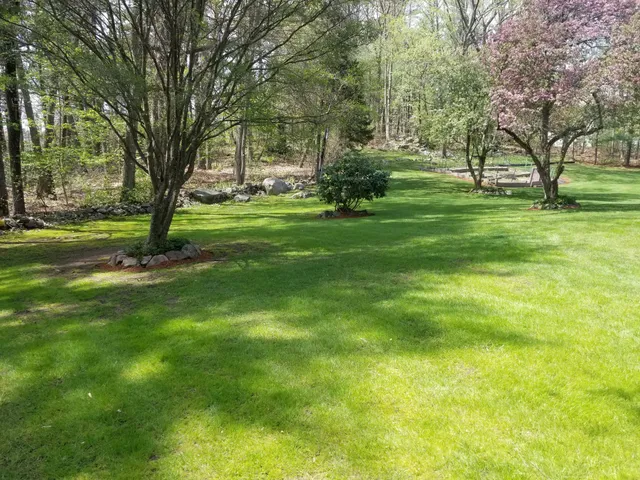 work photo from cclandscapingmaintenance.com