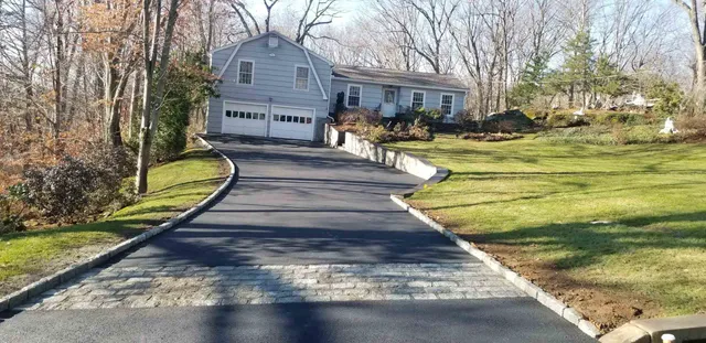 work photo from marinipavingandmasonry.com