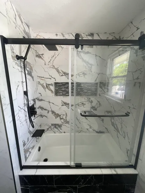 work photo from masterbathpros.com