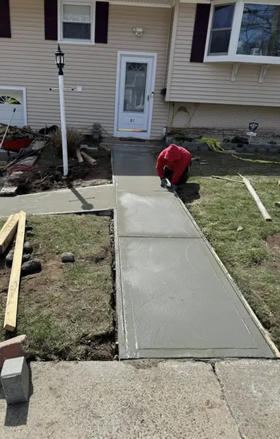 work photo from arezlandscapingllc.com