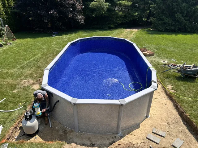 work photo from abovegroundpoolbuilder.com