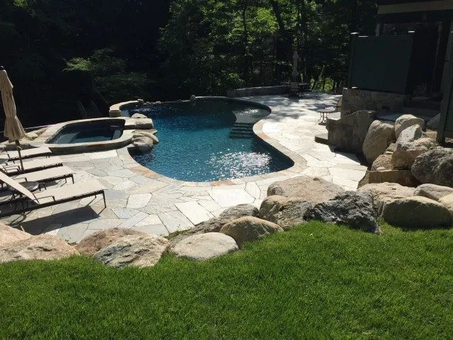 work photo from signaturepoolsinc.com