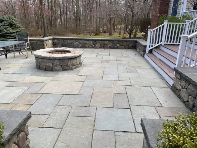 work photo from eightlaneslandscaping.com