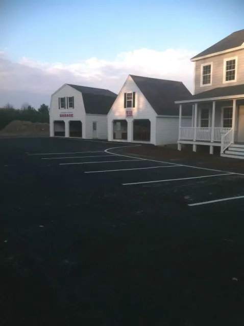 Commercial paving service