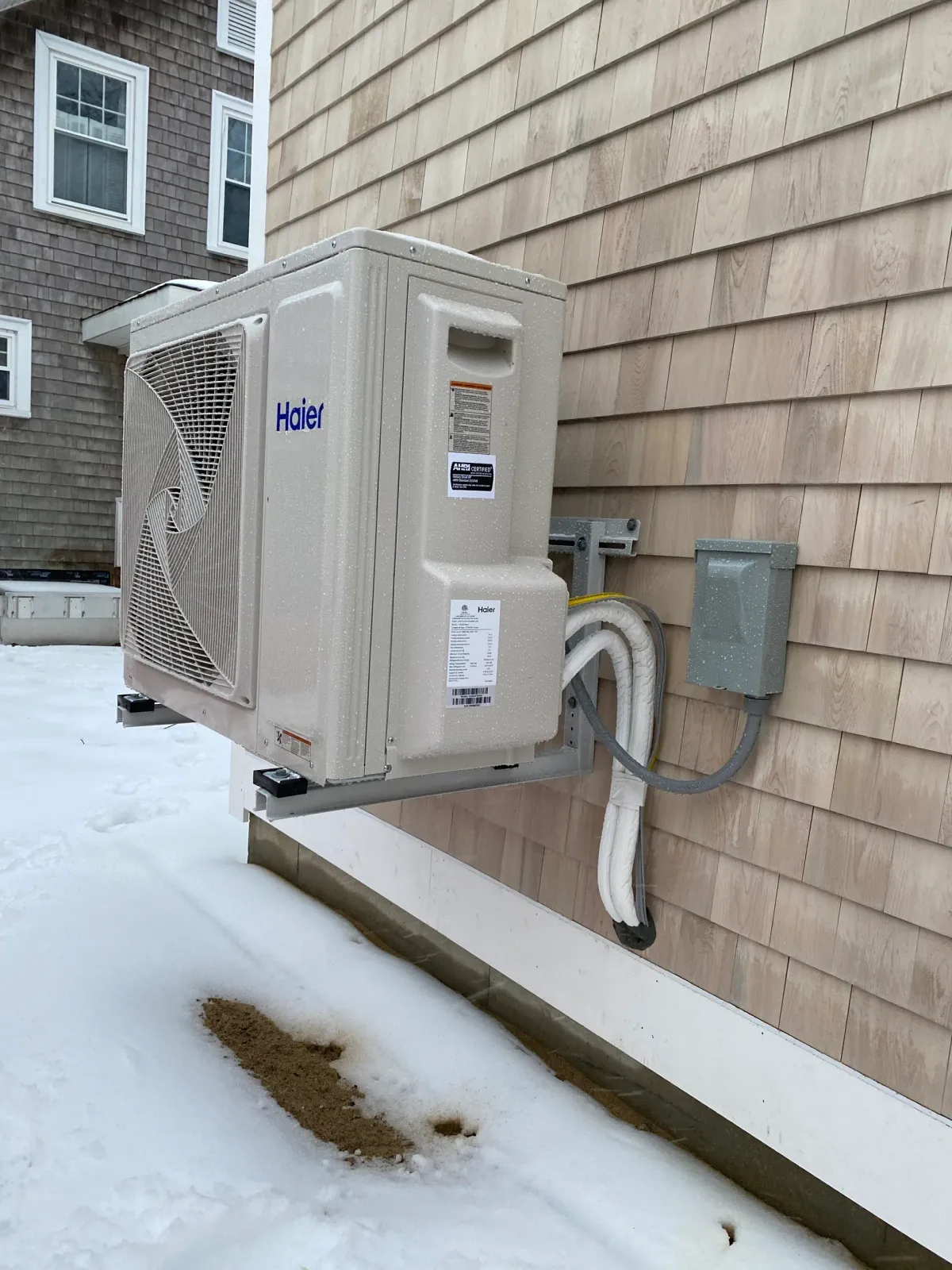 work photo from uppercapeheatingandcooling.com