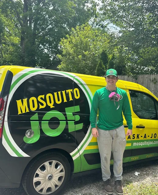 Mosquito Joe of Walpole-Waltham work photo