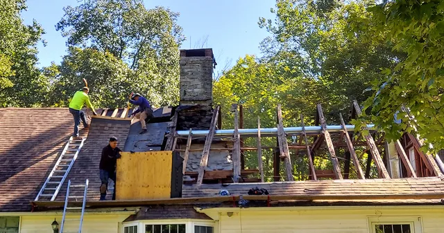 work photo from manolyroofing-ct.com