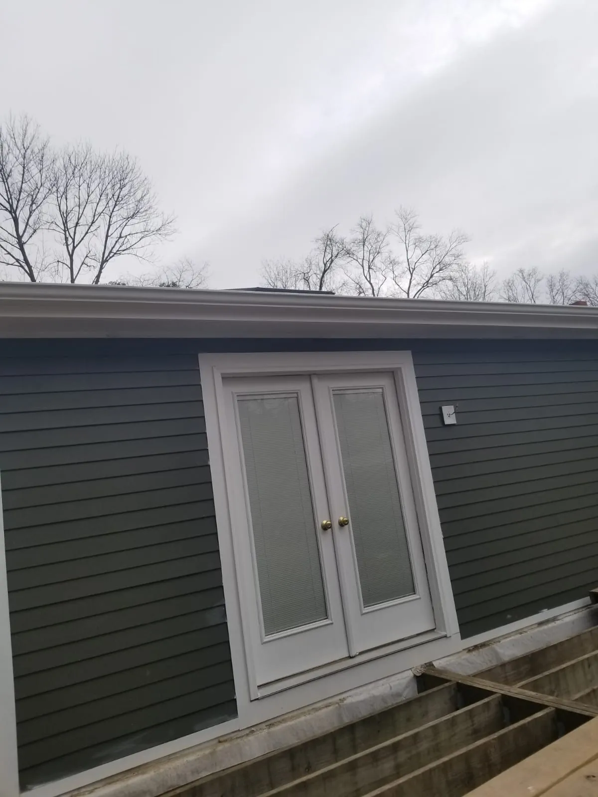 Manny Gutter Services Inc.