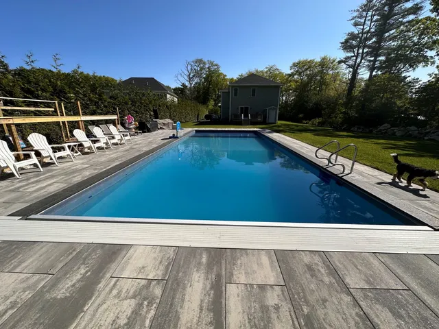 work photo from aaronpoolsandspas.com