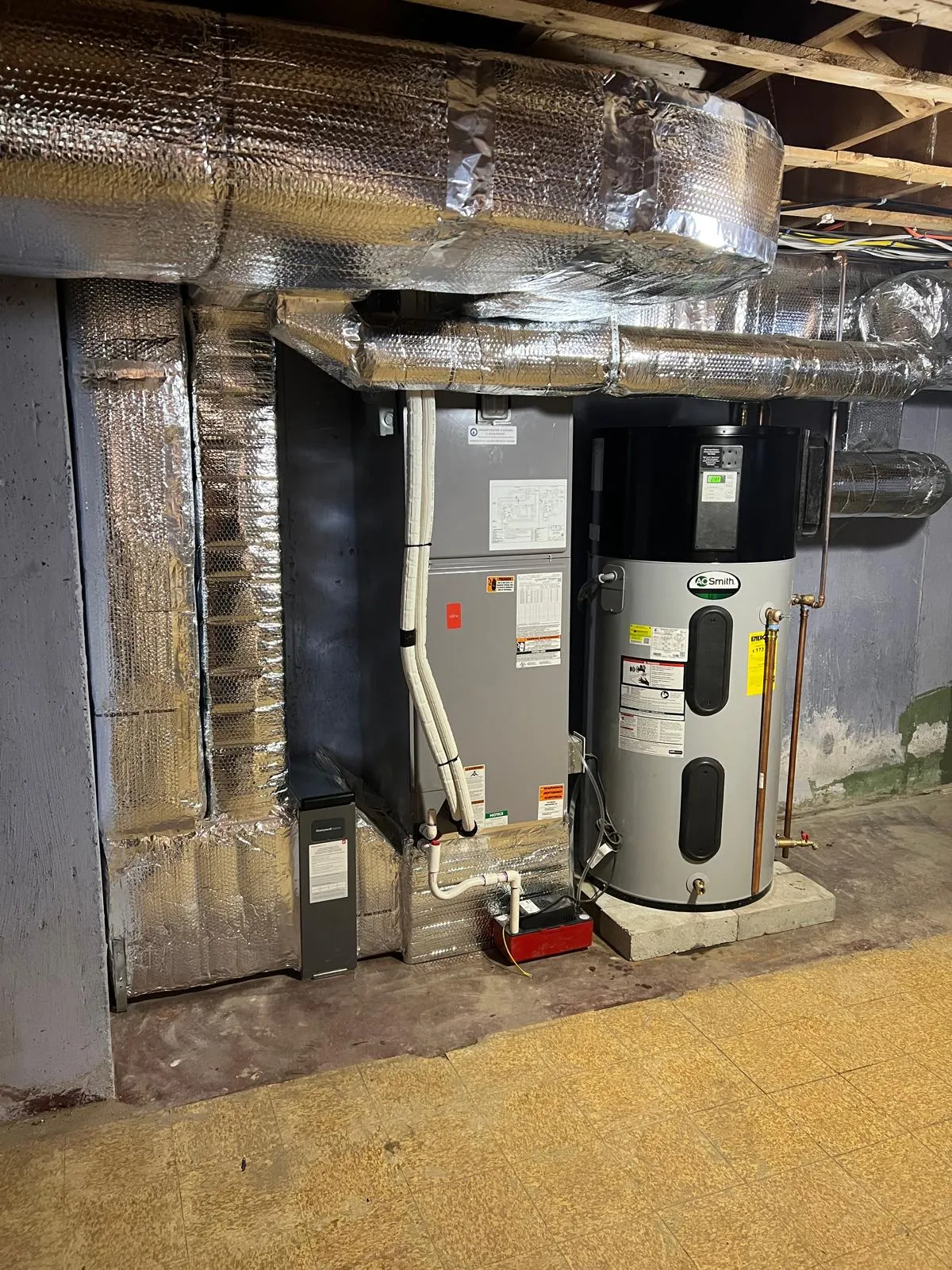 work photo from denardoheatingandcooling.com