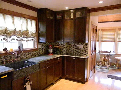 work photo from gerryscustomcabinet.com