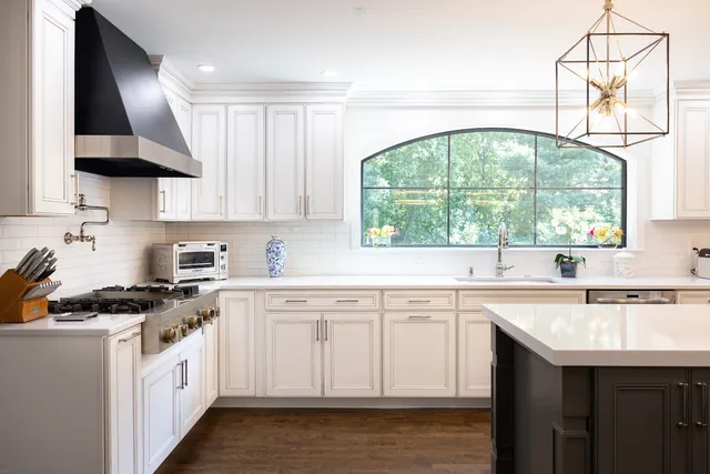 EXPRESS REMODELING GROUP, LLC