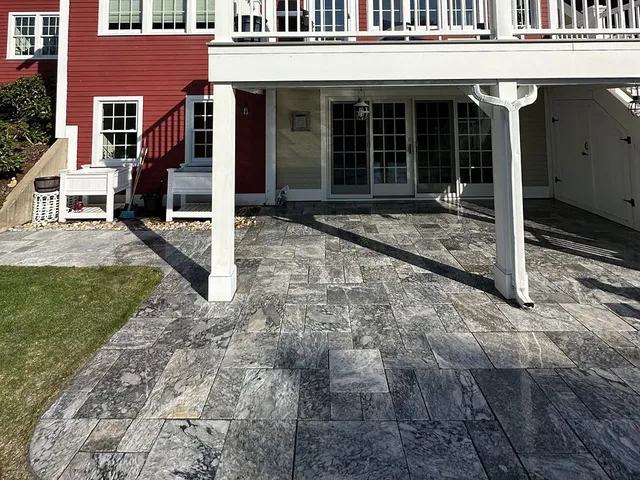 Brave’s Masonry & Landscaping researched project photo