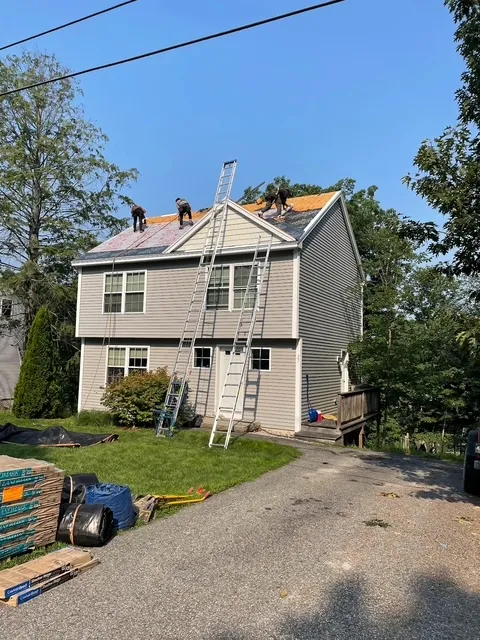 work photo from atlanticroofing-maine.com