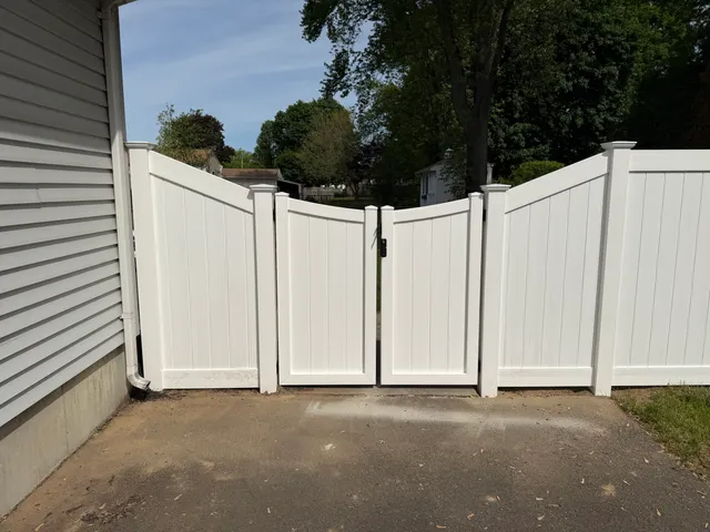 Williamson Fence Contractor work photo