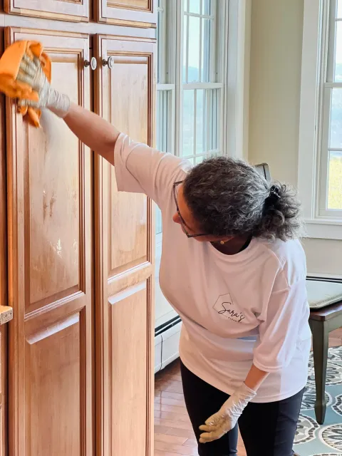 Sara's Cleaning Corporation work photo