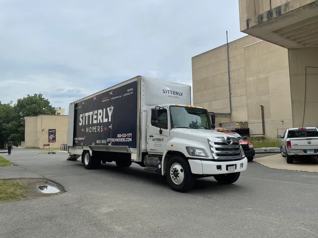 Sitterly Movers work photo