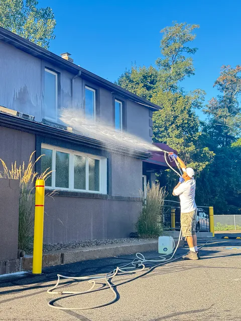 BUDDY'S SOFTWASHING LLC work photo