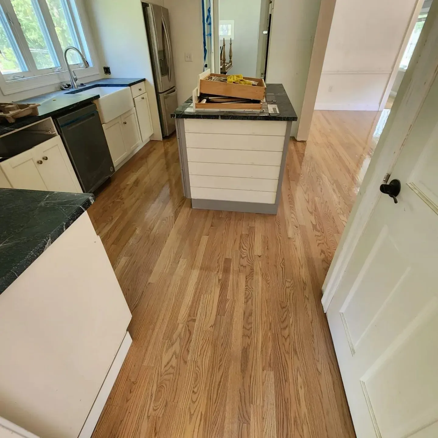 work photo from revolutionhardwoodfloor.com