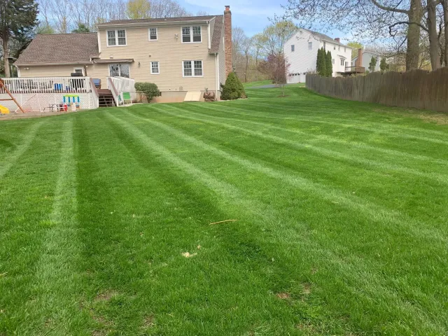 work photo from cleancutlandscapingct.com