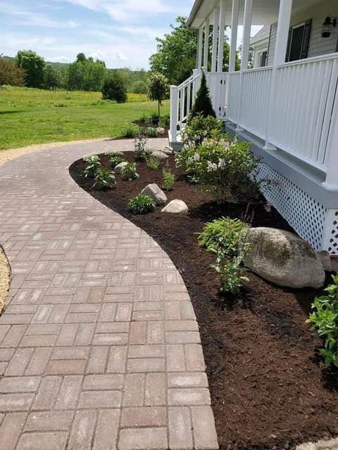 work photo from perfectservicelandscaping.com