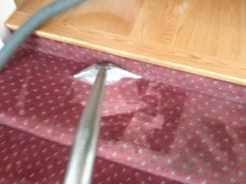 work photo from easy-clean-carpet-and-upholstery-cleaning.com