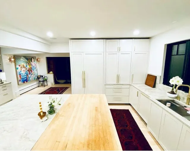 From our shop in Westbrook, ME we&rsquo;re making kitchen dreams come true 💫 
#customkitchen #customcabinets #kitchenclosetmillworkfurniture #mainemade