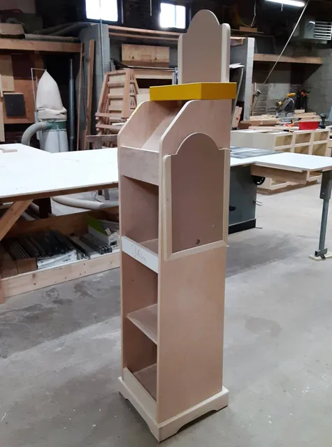 work photo from deerfieldcabinetry.com